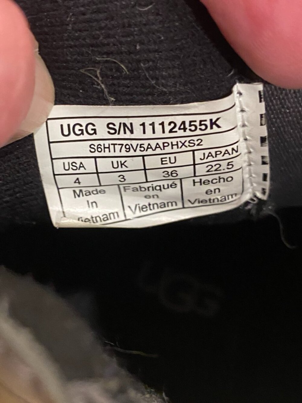 UGG Chelsea Bolden Boots Fits Women’s 5.5-6 Kids Size 4 Taupe Like New! - Picture 9 of 13